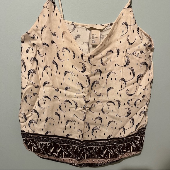 H&M White V-Neck Tank - Picture 7 of 8